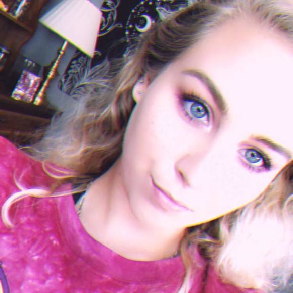 haileyelise9696